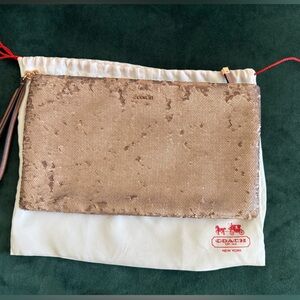 COACH Champagne Gold Sequin Women's Clutch. Perfect Condition with Duster